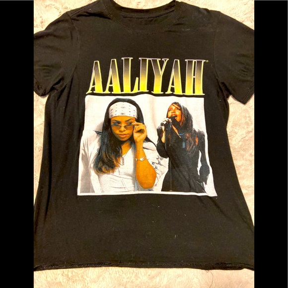 Tops - Aaliyah T-shirt 🖤💎